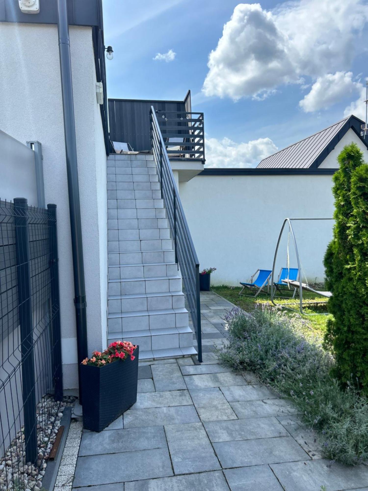Nowa Stodola Koniec Swiata Lägenhet Mikołajki Exteriör bild